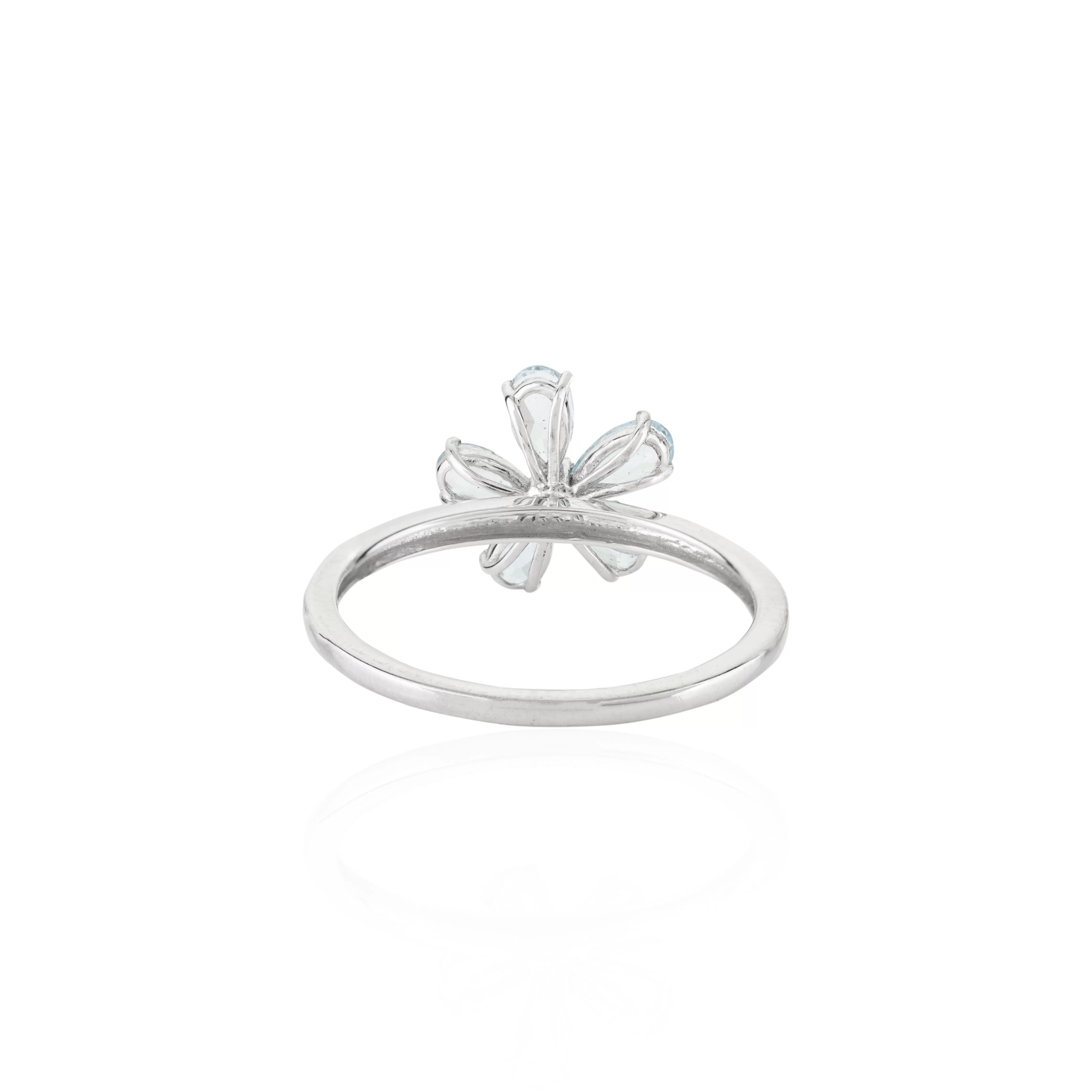 18K Gold Aquamarine Dainty Floral Ring