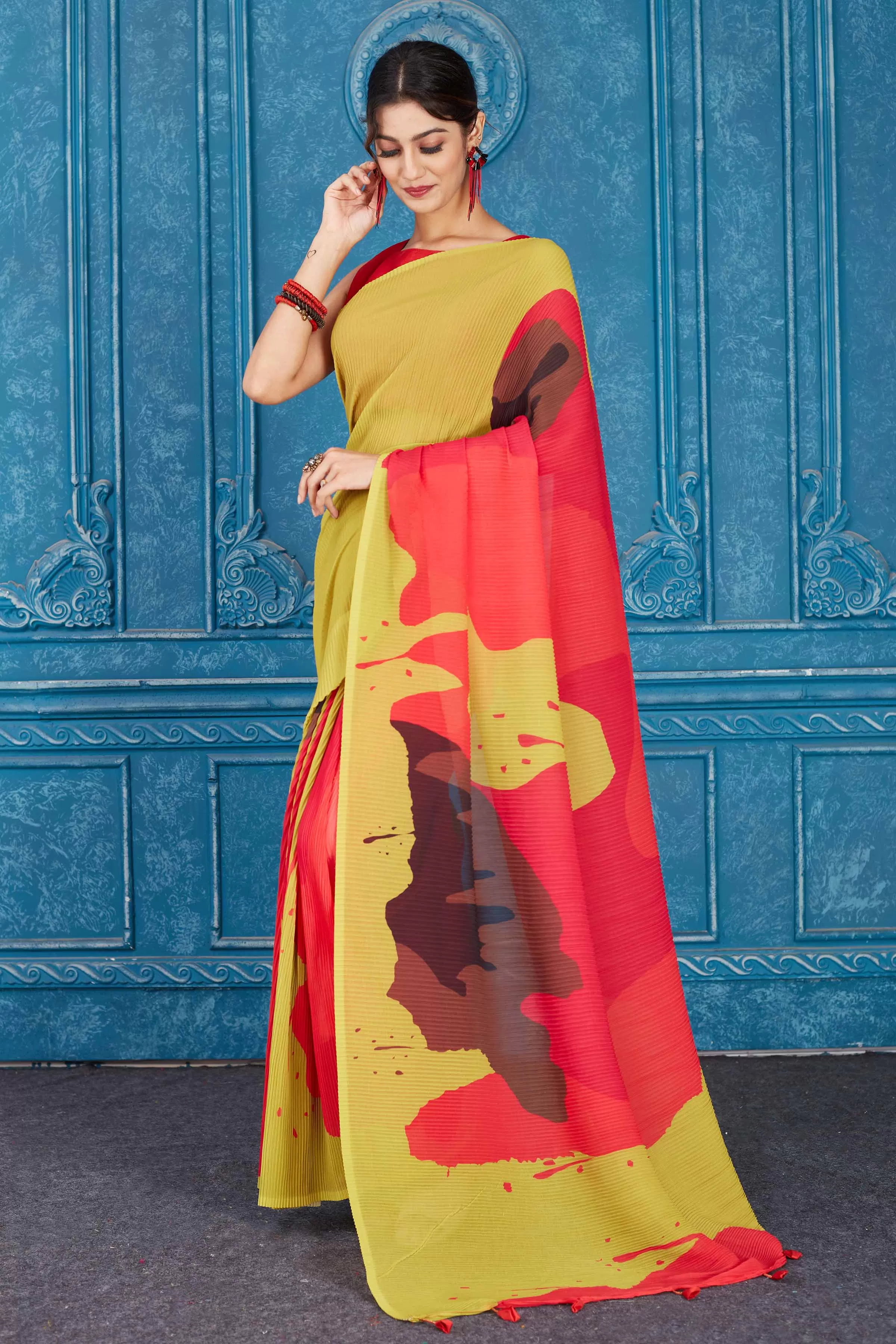 91A303 Olive Green and Red Abstract Print Crushed Georgette Sari