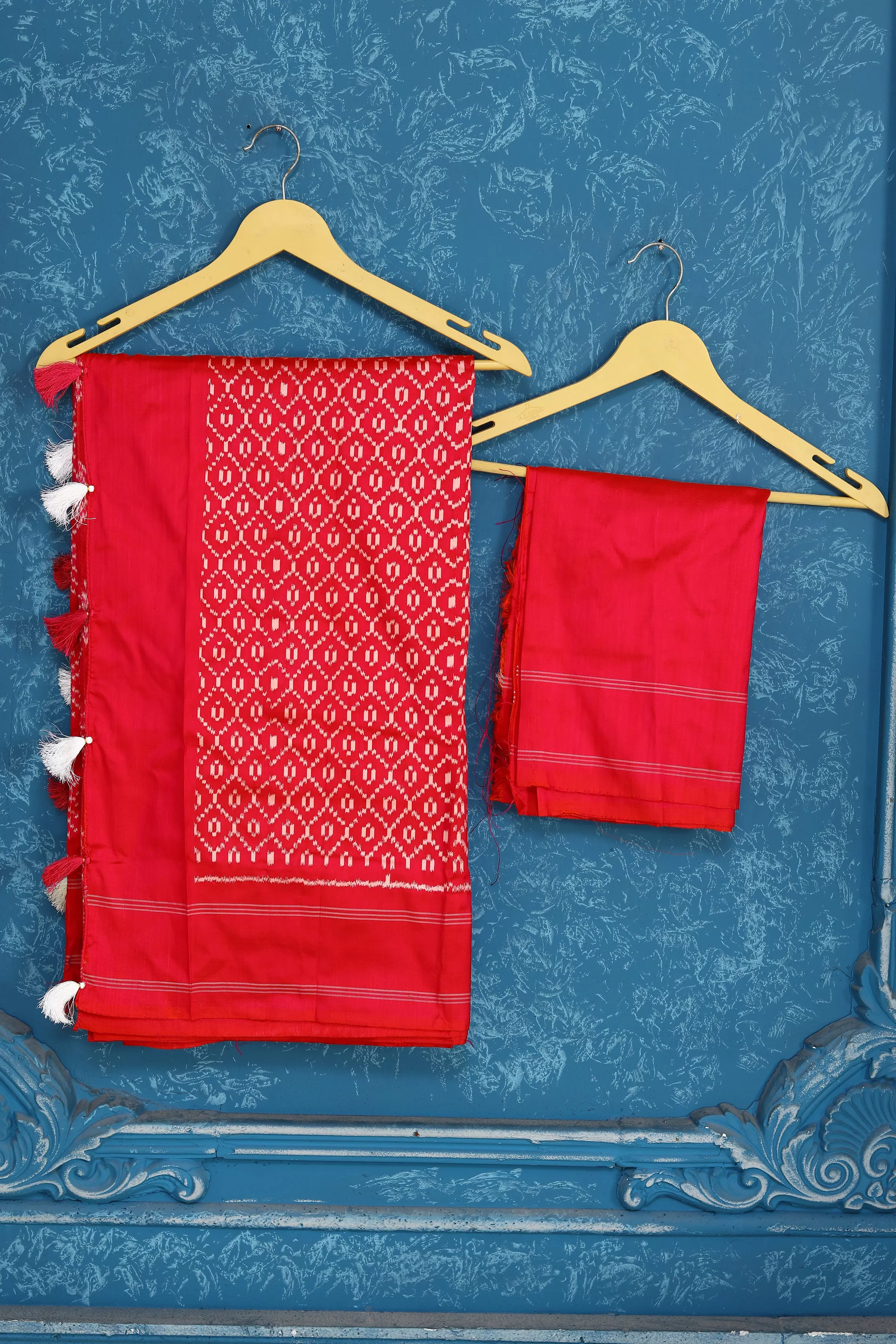 91A443 Red Pochampally Ikkat Silk Saree