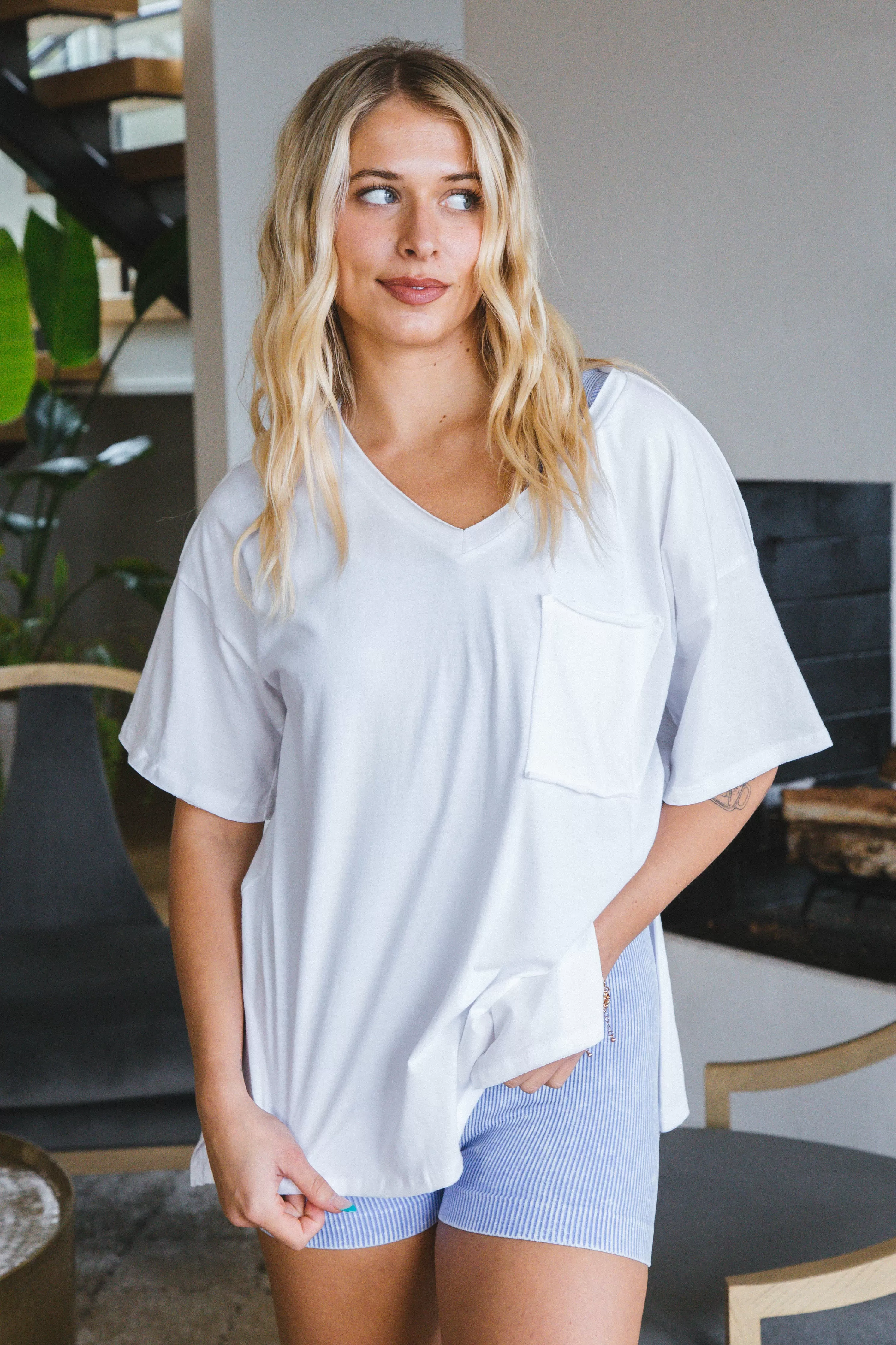 Amara Raw Edge Boyfriend Tee, White