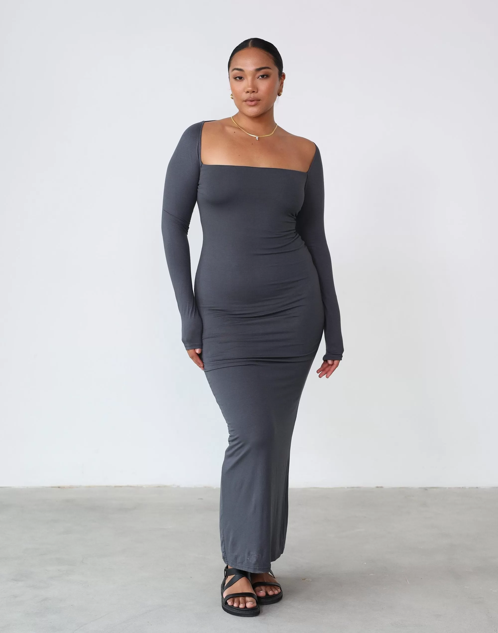 Eyes On Me Maxi Dress (Charcoal)