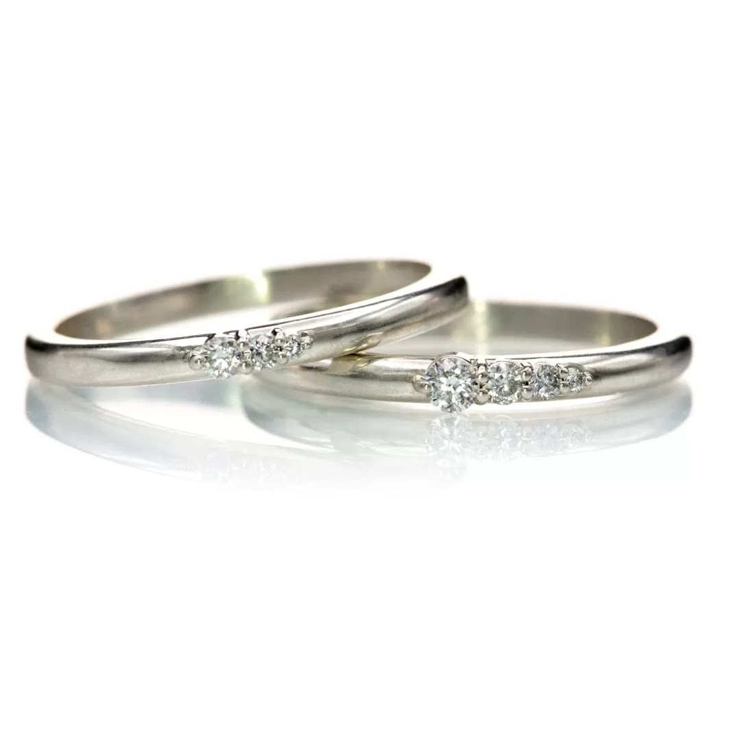 Gabrielle Band - Gradient Diamonds Stacking Wedding Anniversary Ring