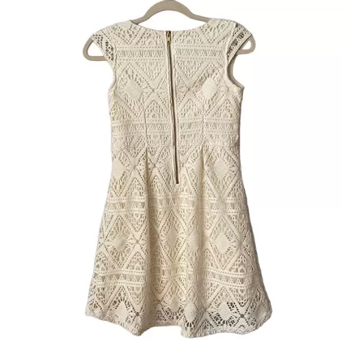 Girls Cap Sleeves lace cream dress