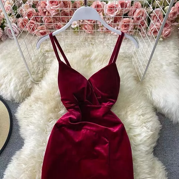 Harper Velvet Dress