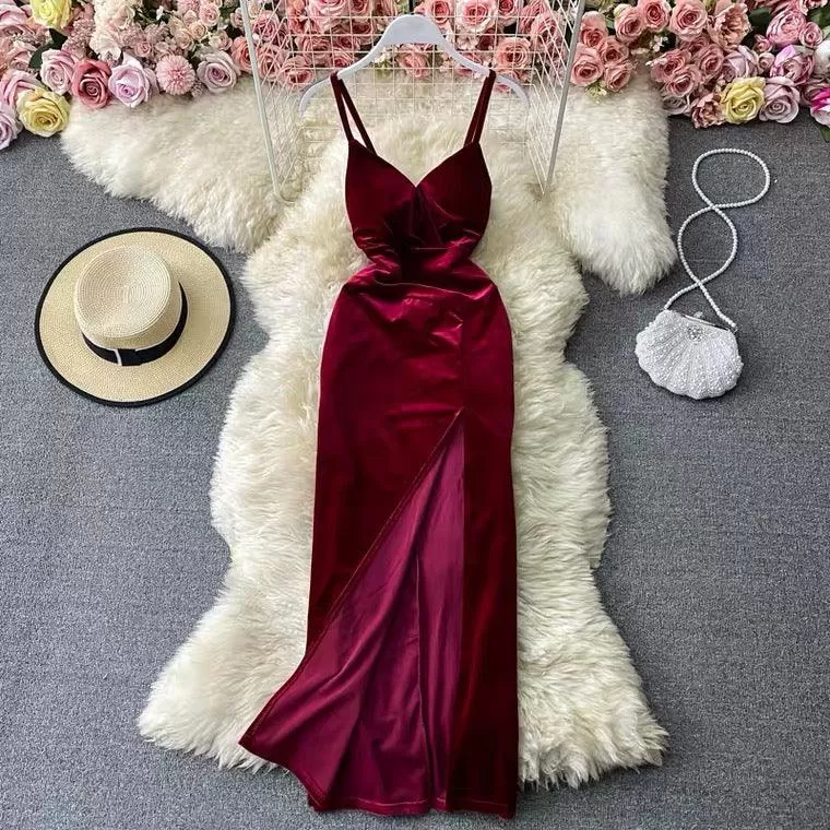 Harper Velvet Dress