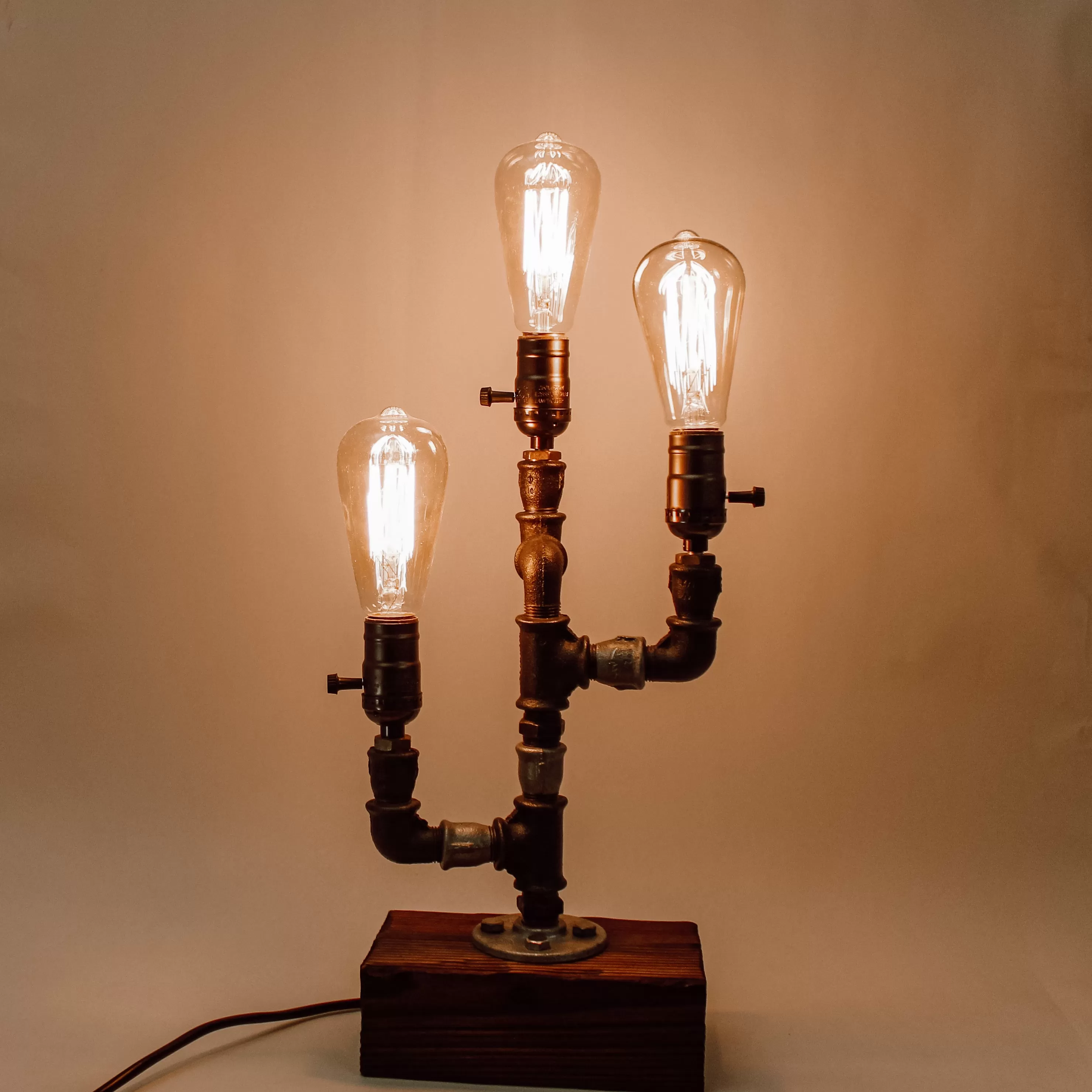 Industrial Table Lamp - Steampunk lamp