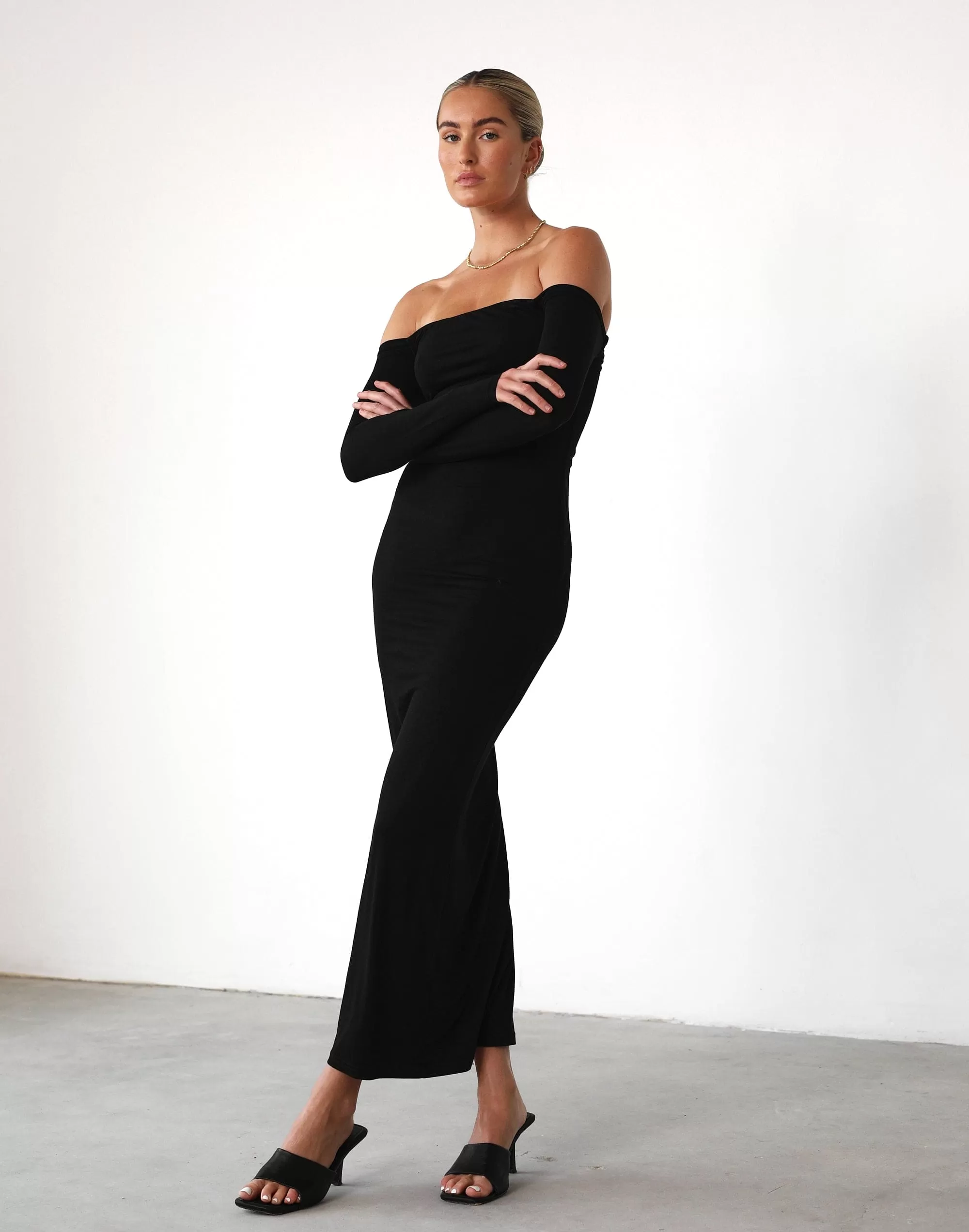 Iris Maxi Dress (Black)