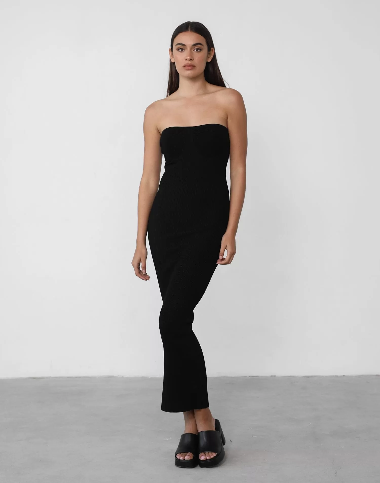 Mirabel Maxi Dress (Black)