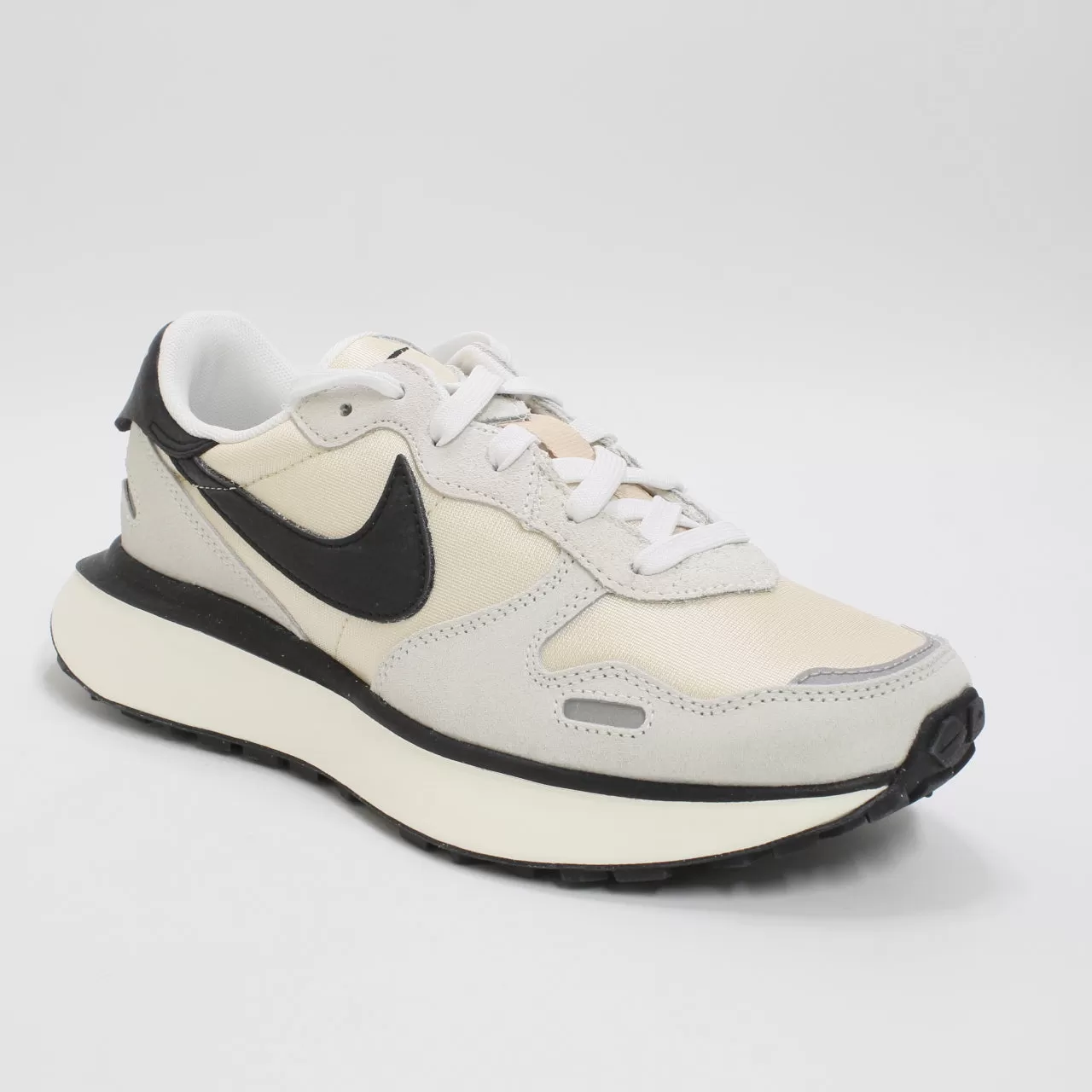 Nike Phoenix Waffle Summit White Black Sanddrift Sail Trainers