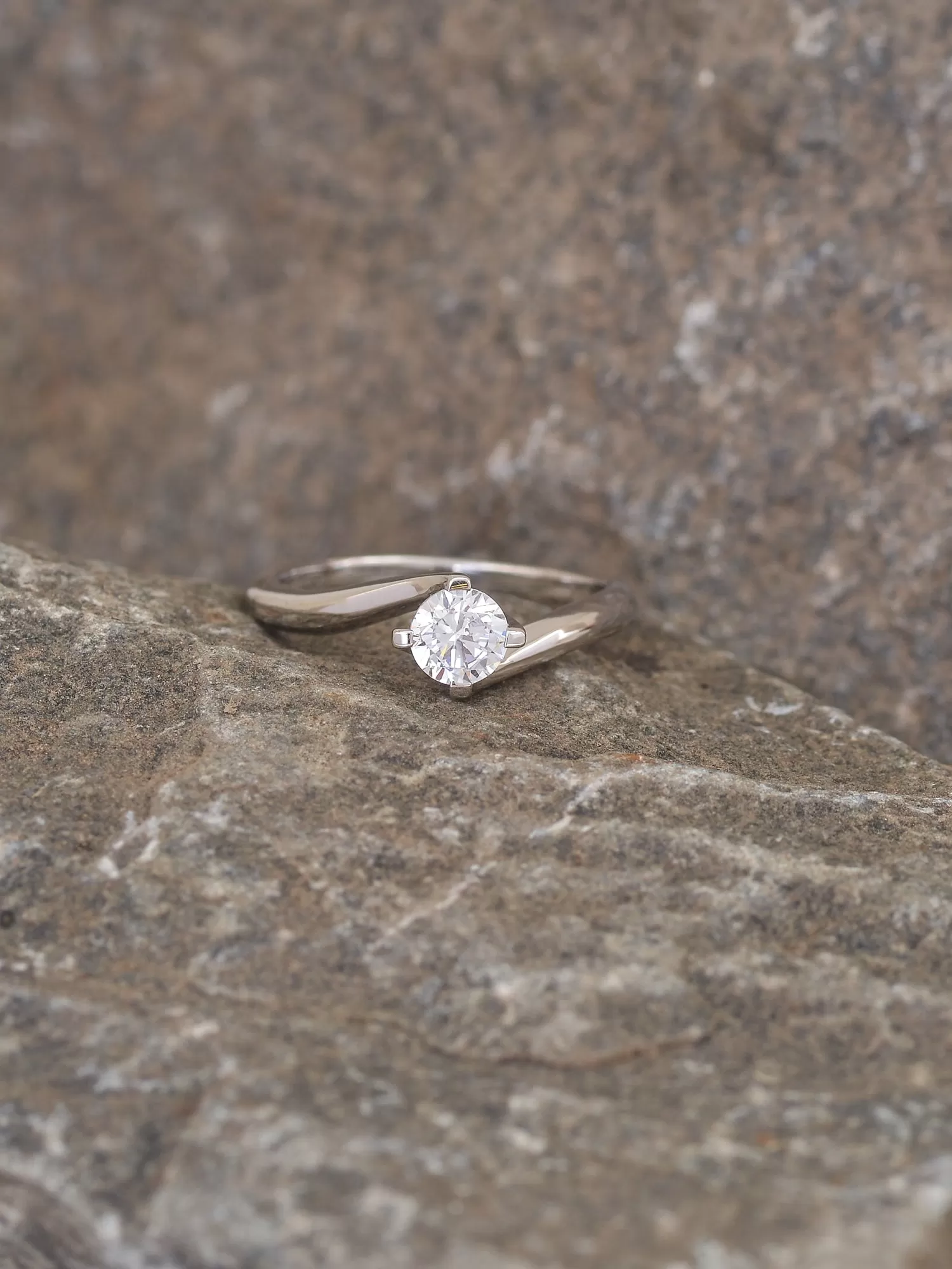 Ornate Jewels 1 Carat Solitaire Proposal Ring