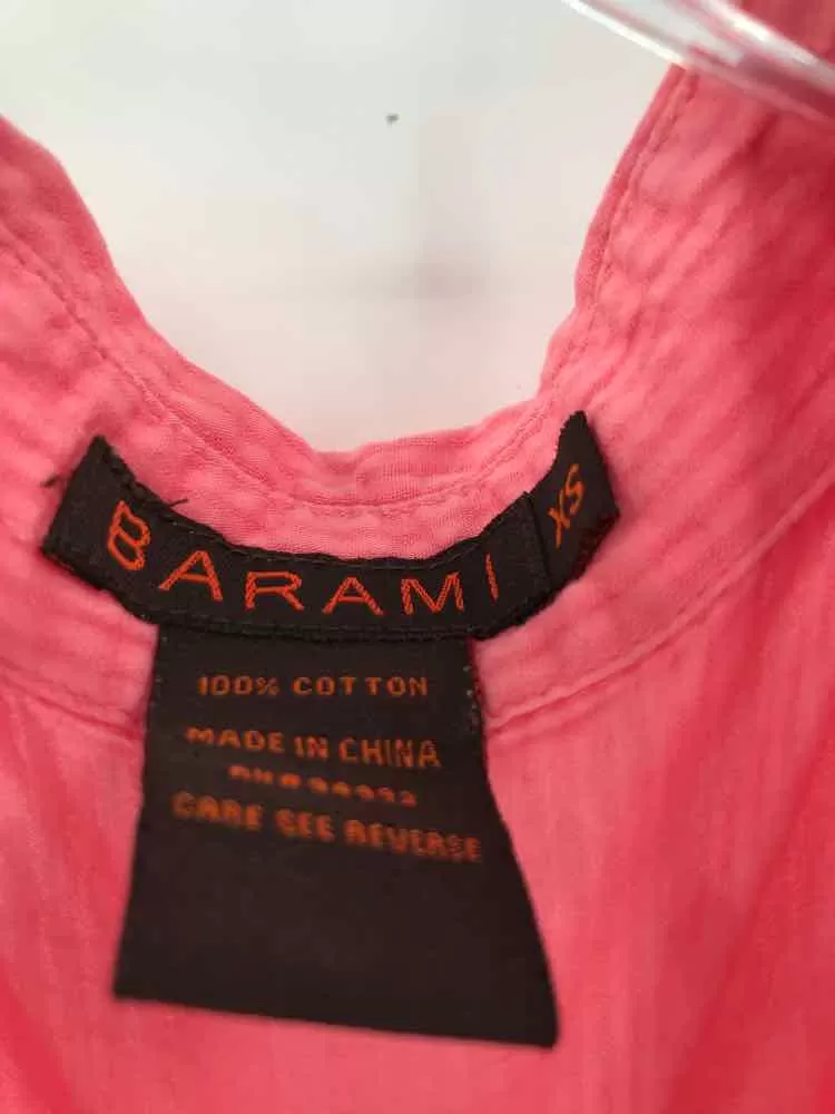 Pre-Owned Barami Pink Size XS Button Down Tank Top