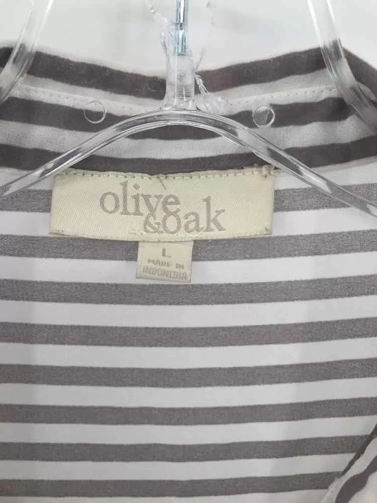 Pre-Owned Olive   Oak White Size Large Stripe Button Down Tank Top