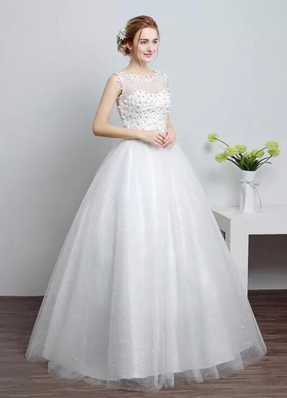 Princess Wedding Dress Ivory Sweetheart Illusion Neckline Cut Out Floor Length Bridal Dress With Rhinestone Flowers