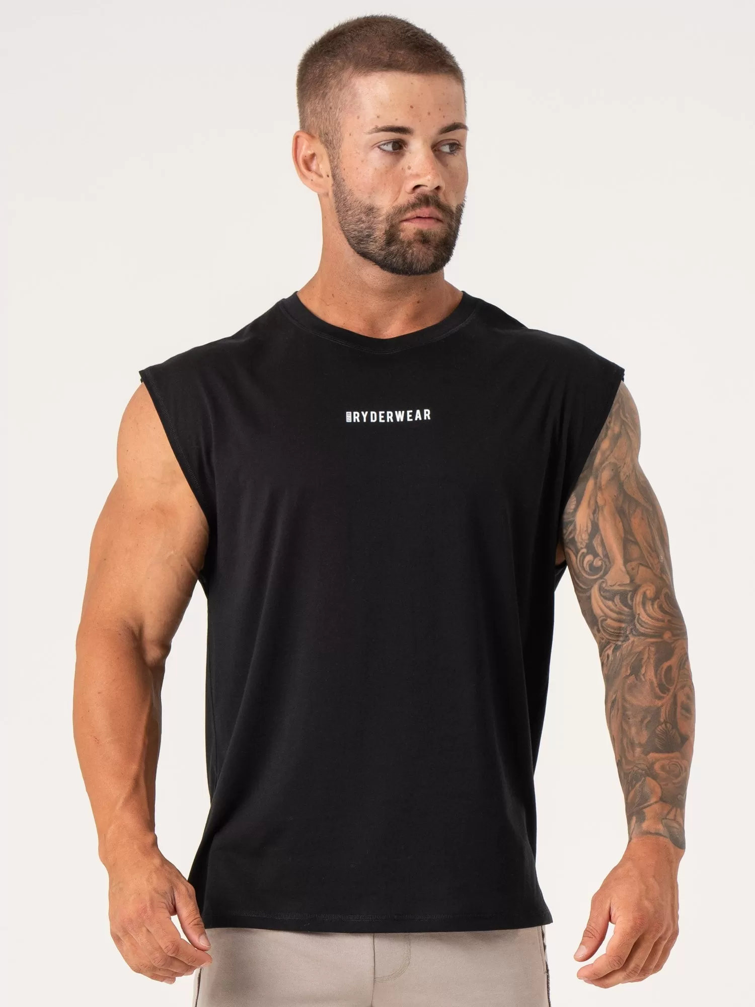 Pursuit Muscle Tank - Black