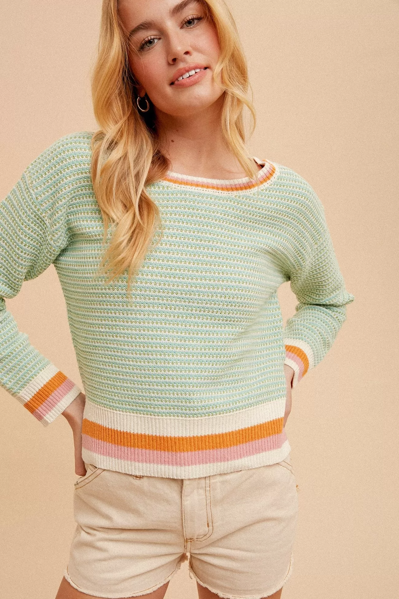 Round Neckline Crochet Knit Sweater