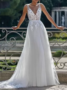 Simple Wedding Dress 2021 A Line V Neck Straps Sleeveless Lace Appliqued Tulle Bridal Gown