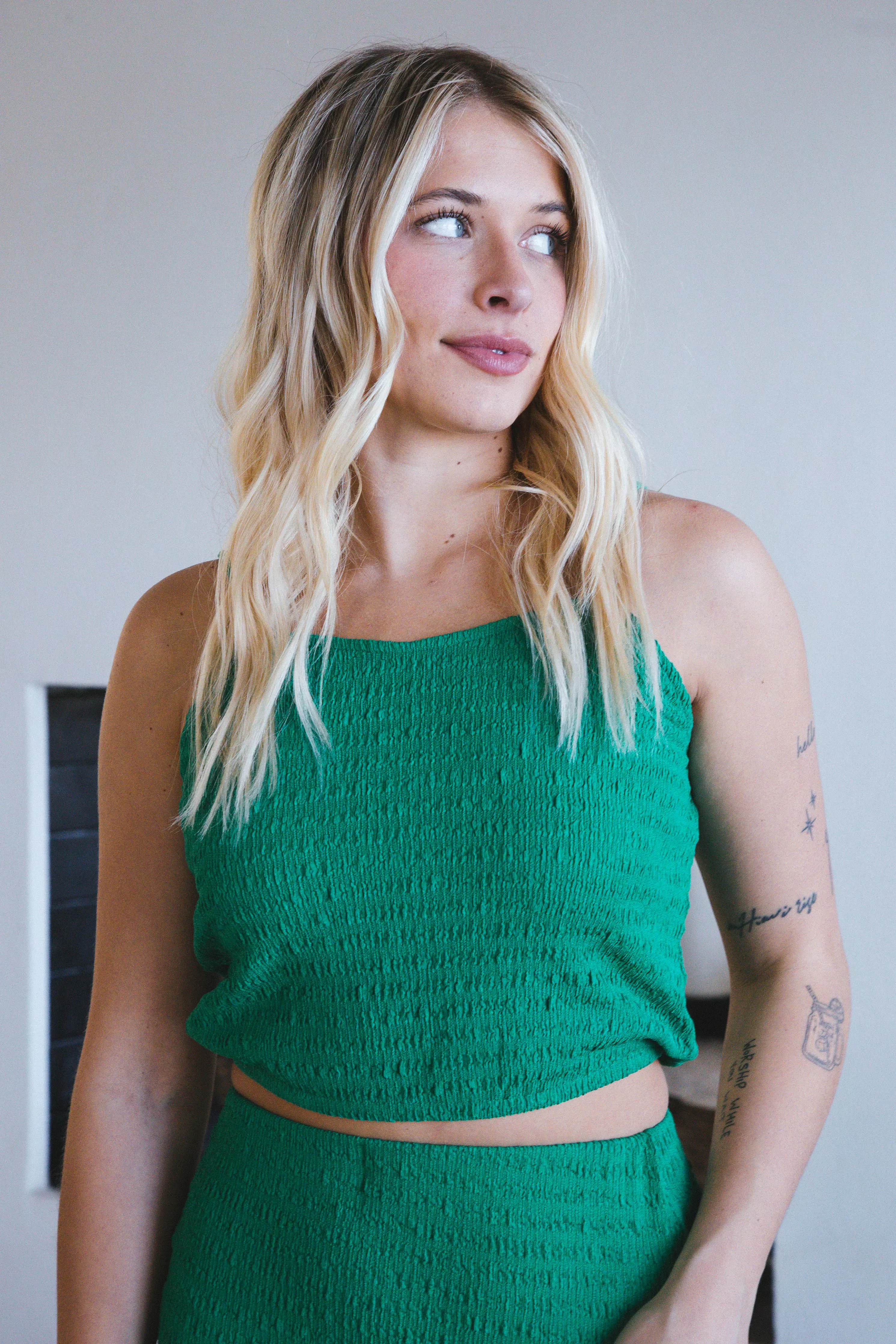 So Fresh Textured Tank, Kelly Green | Sadie & Sage