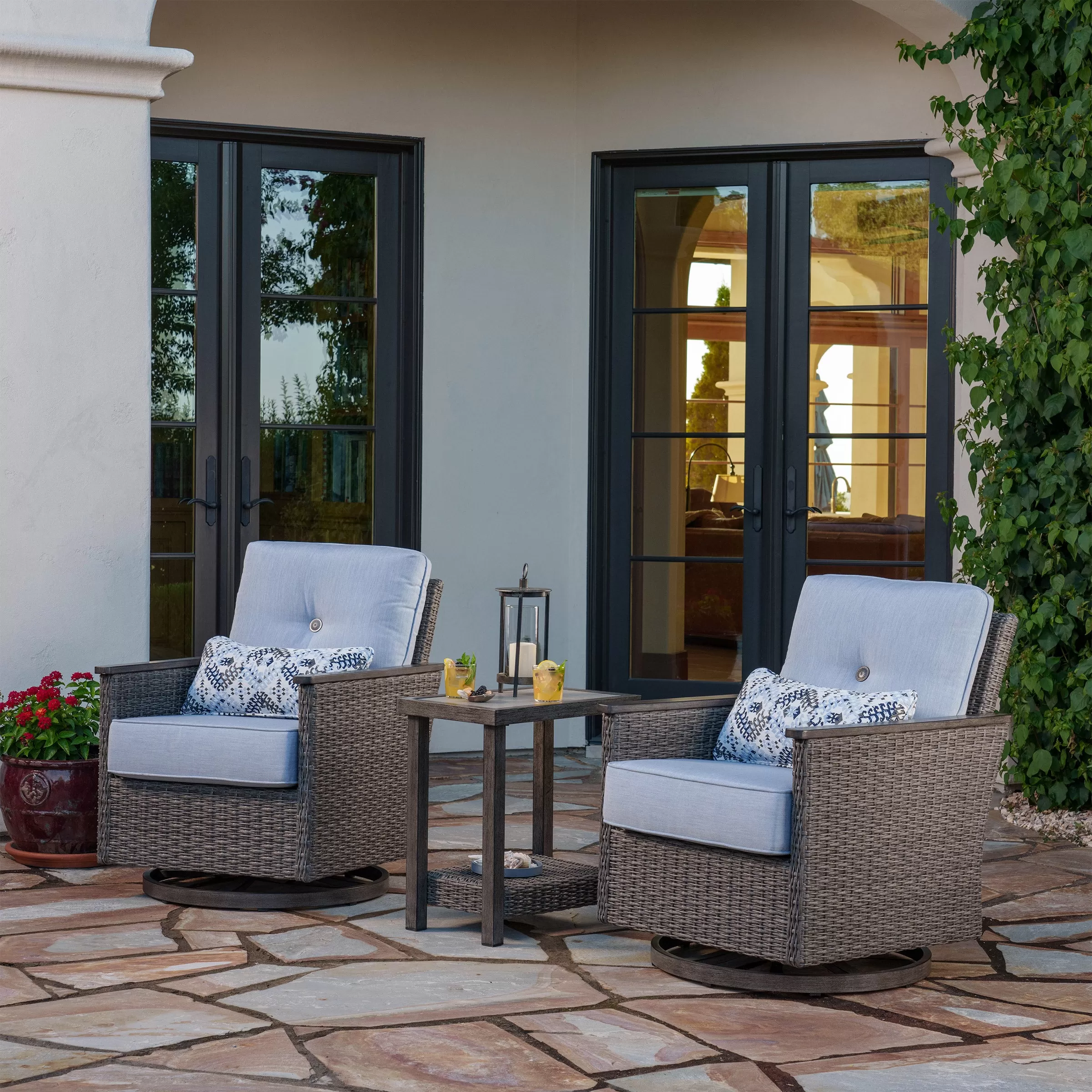 SunVilla Simone 3-piece Outdoor Patio Seating Set