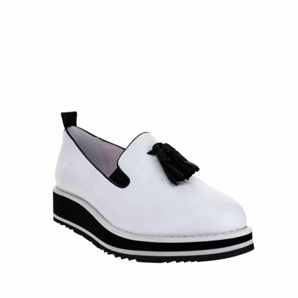 Swan - White / Black