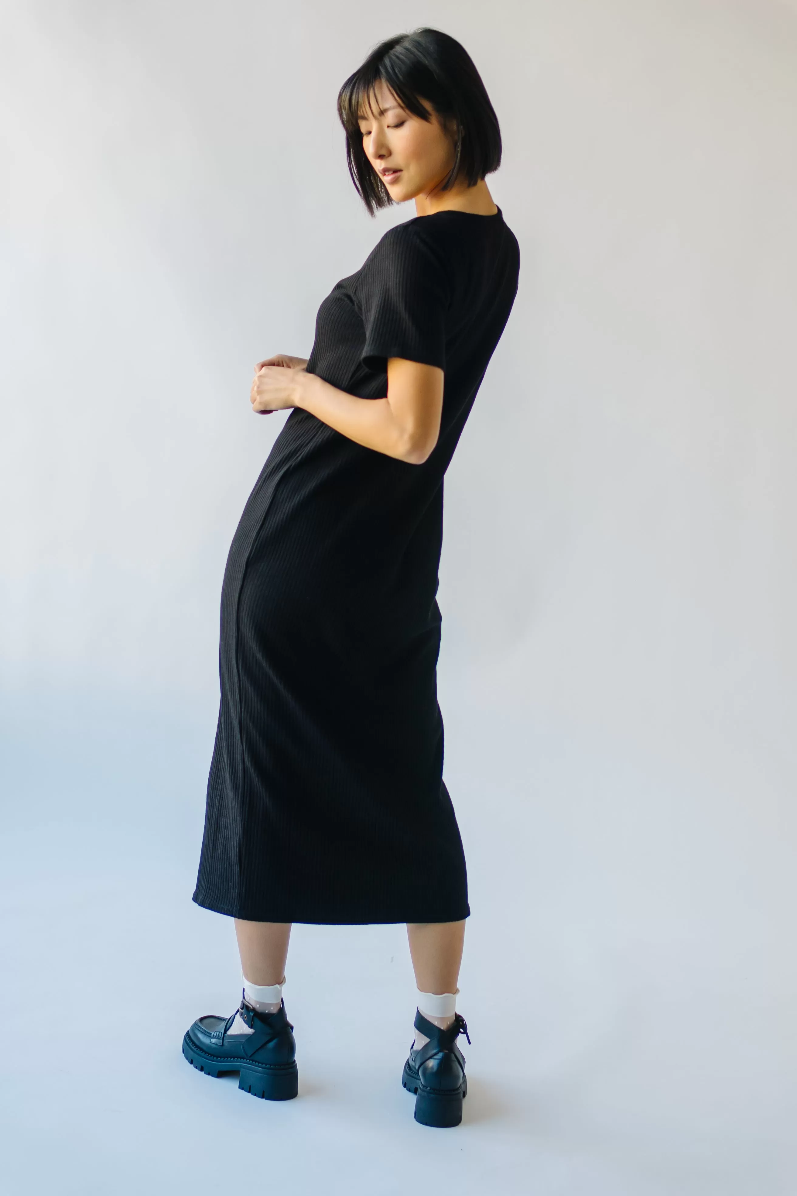 The Pomona Ribbed Button Dress in Black