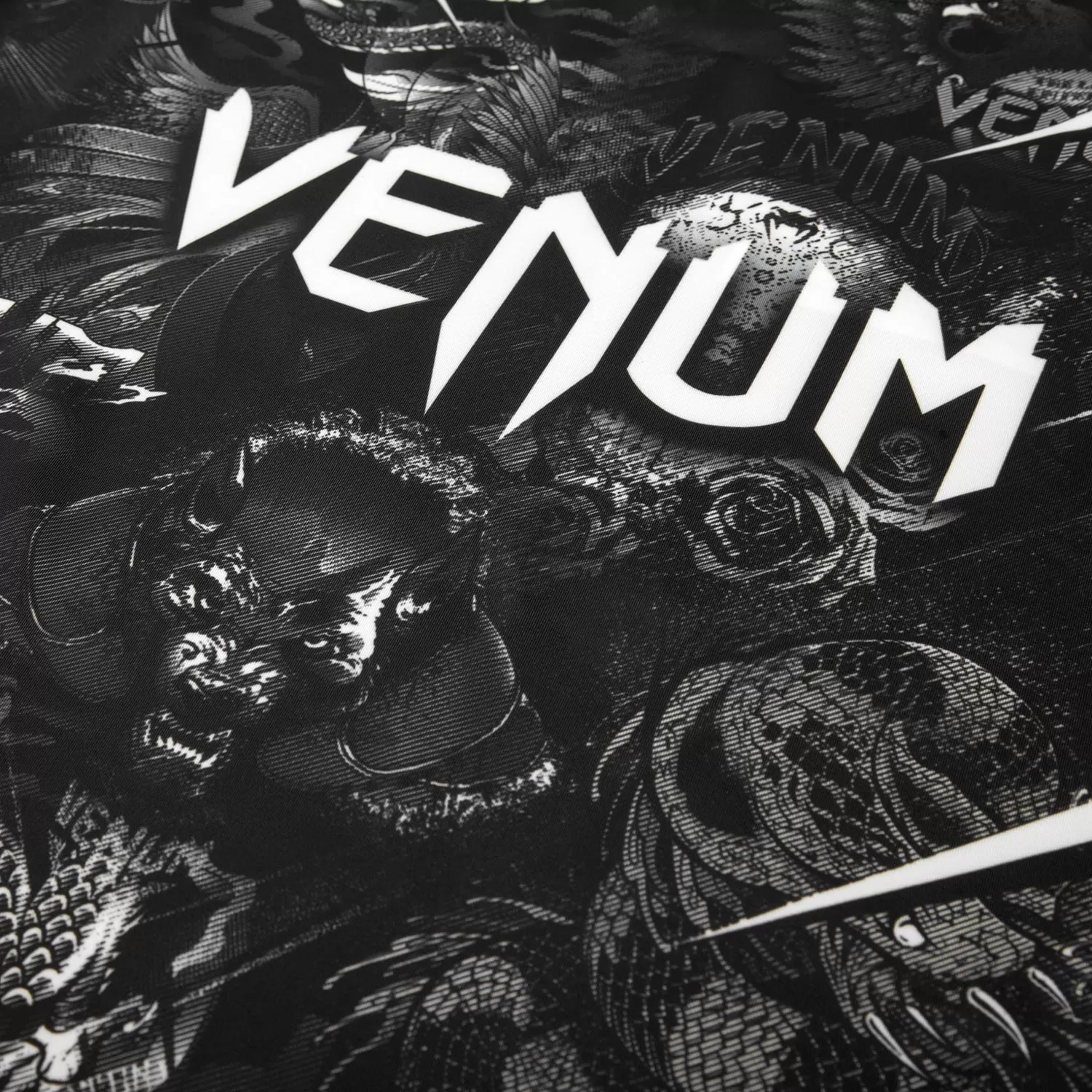 Venum Art Rashguard - Long Sleeves - Black/White